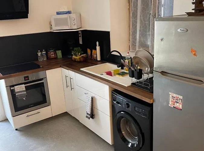 La Maison Jacuzzi - Privatiser Une Soiree Jacuzzi Nyaraló Mandres-les-Roses